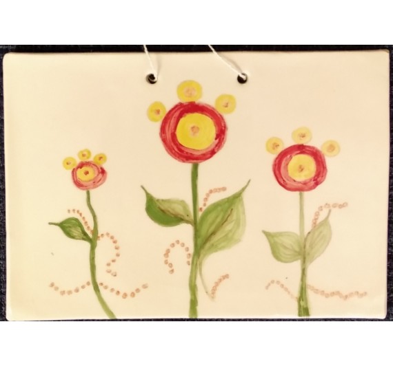 Okrasna slika narisana na glino